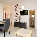 Appartement In Mit Eigenem Balkon By Interhome