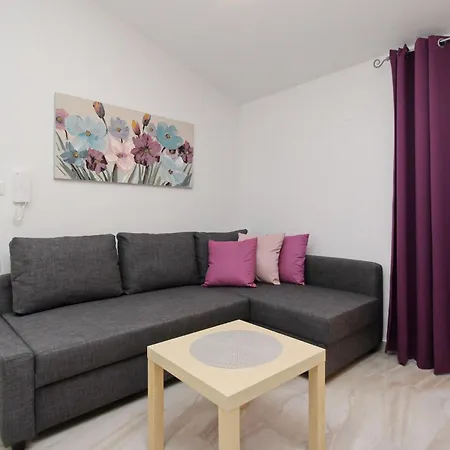 In Mit Eigenem Balkon By Interhome * Baška