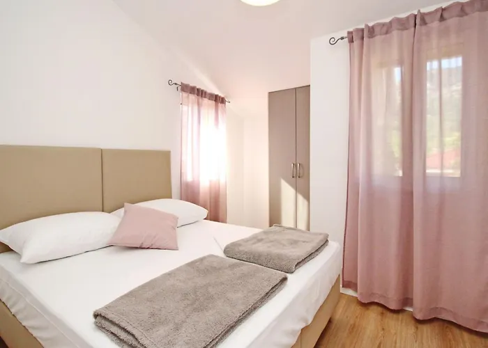 In Mit Eigenem Balkon By Interhome * Baška