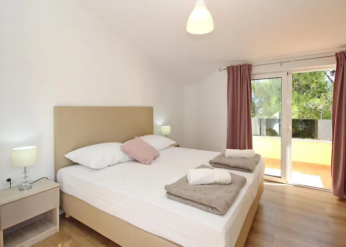 In Mit Eigenem Balkon By Interhome Baška