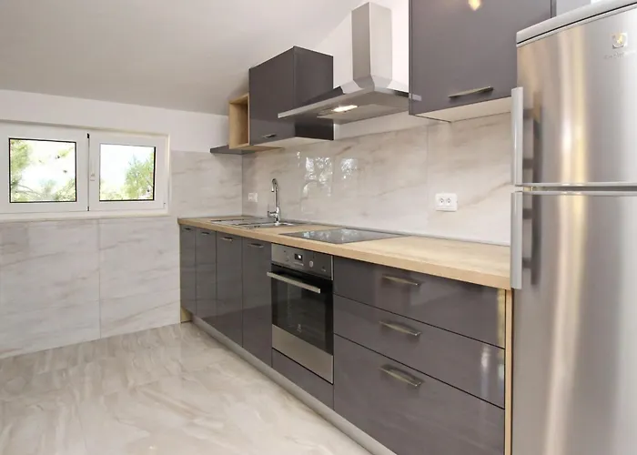 Apartmán In Mit Eigenem Balkon By Interhome *