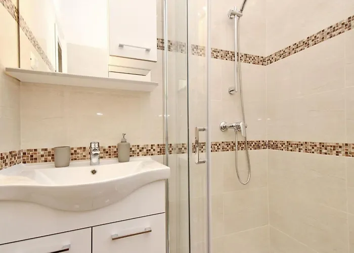 In Mit Eigenem Balkon By Interhome